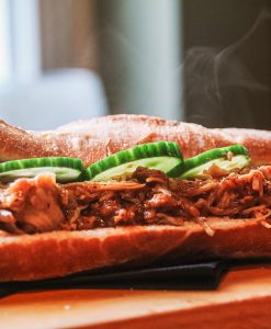 Baguette rustiek pulled chicken
